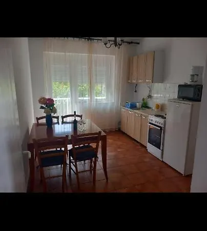 Apartment Apartman A4 *